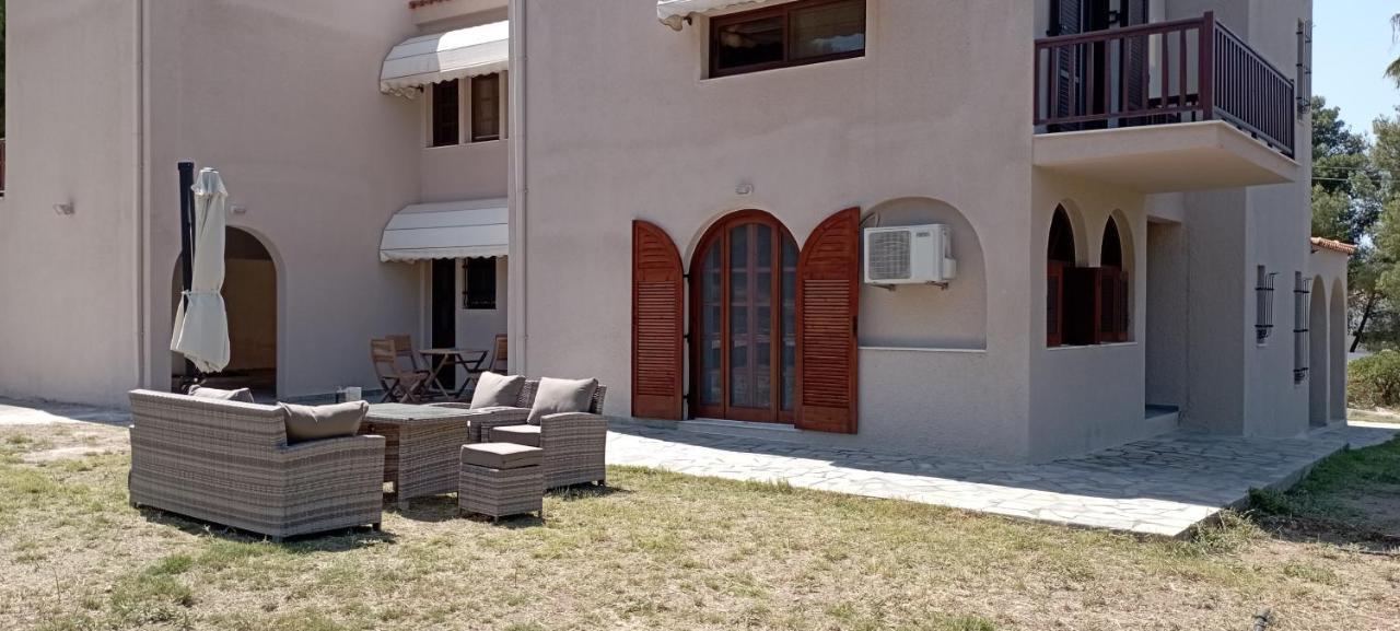 Casadelvilla Private Apartment Portocheli-Kosta 포르토헬리 외부 사진
