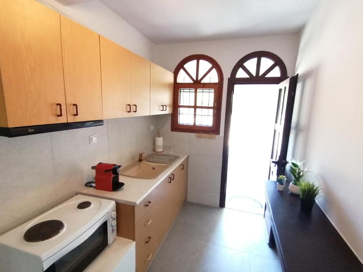 Casadelvilla Private Apartment Portocheli-Kosta 포르토헬리 외부 사진
