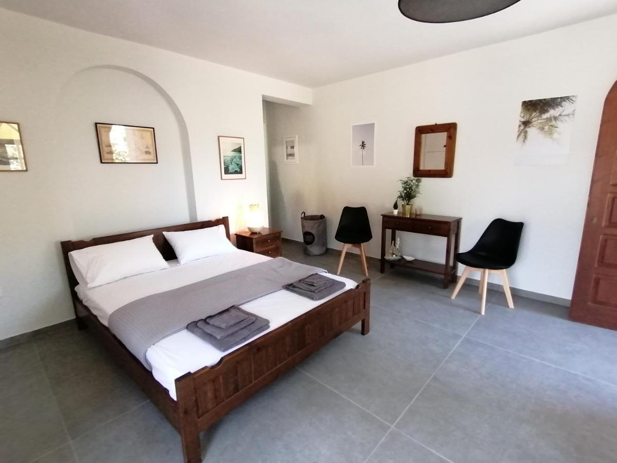Casadelvilla Private Apartment Portocheli-Kosta 포르토헬리 외부 사진